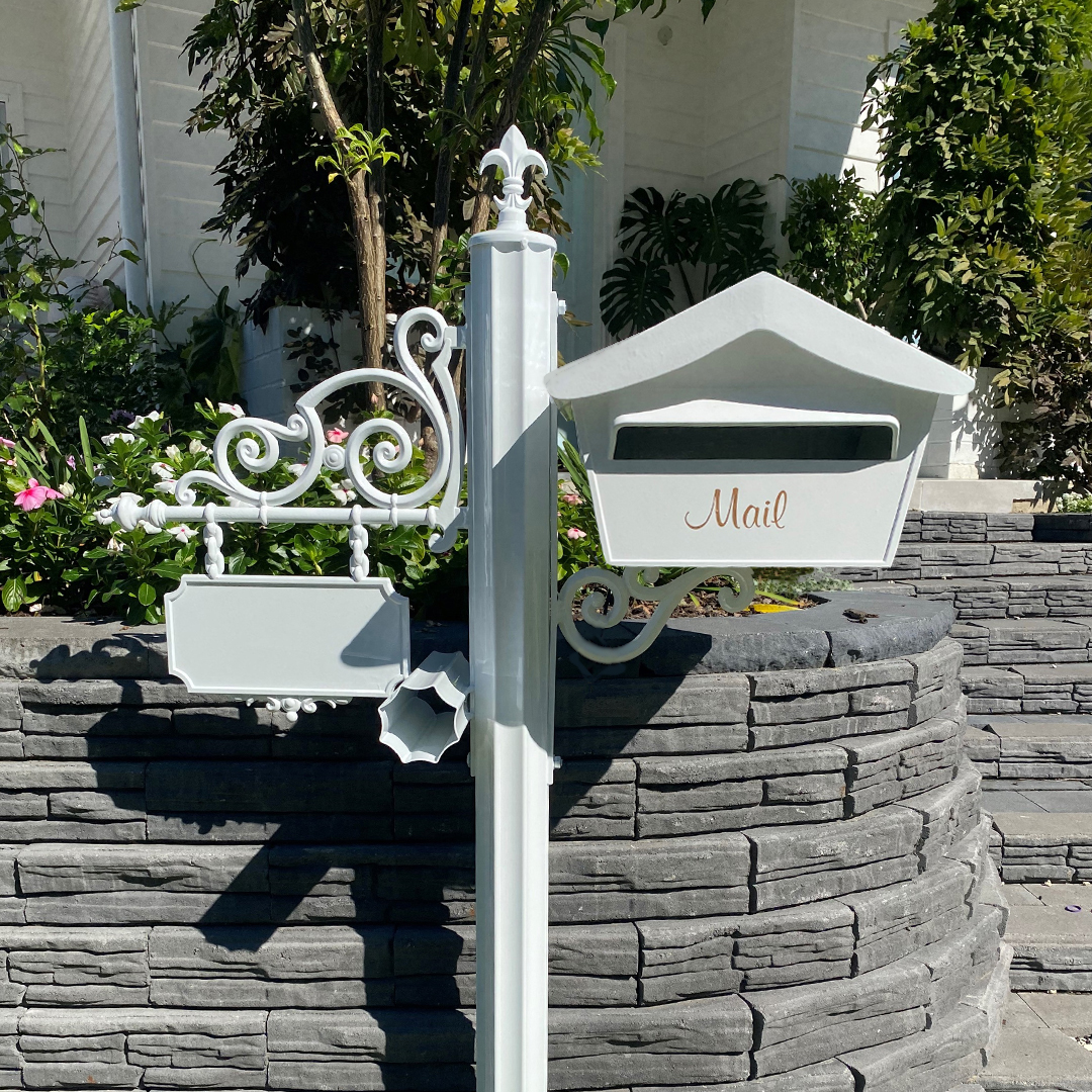 Alpine Deluxe Letterbox