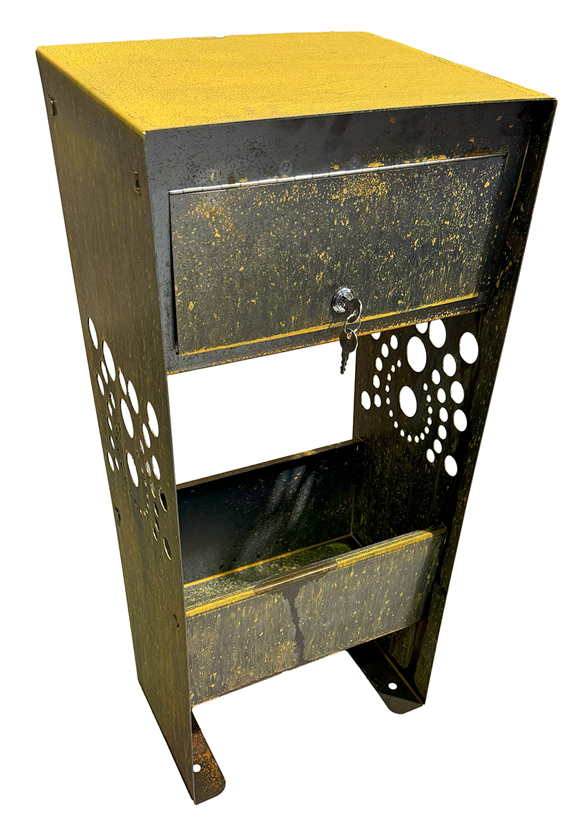 Rustina Letterbox